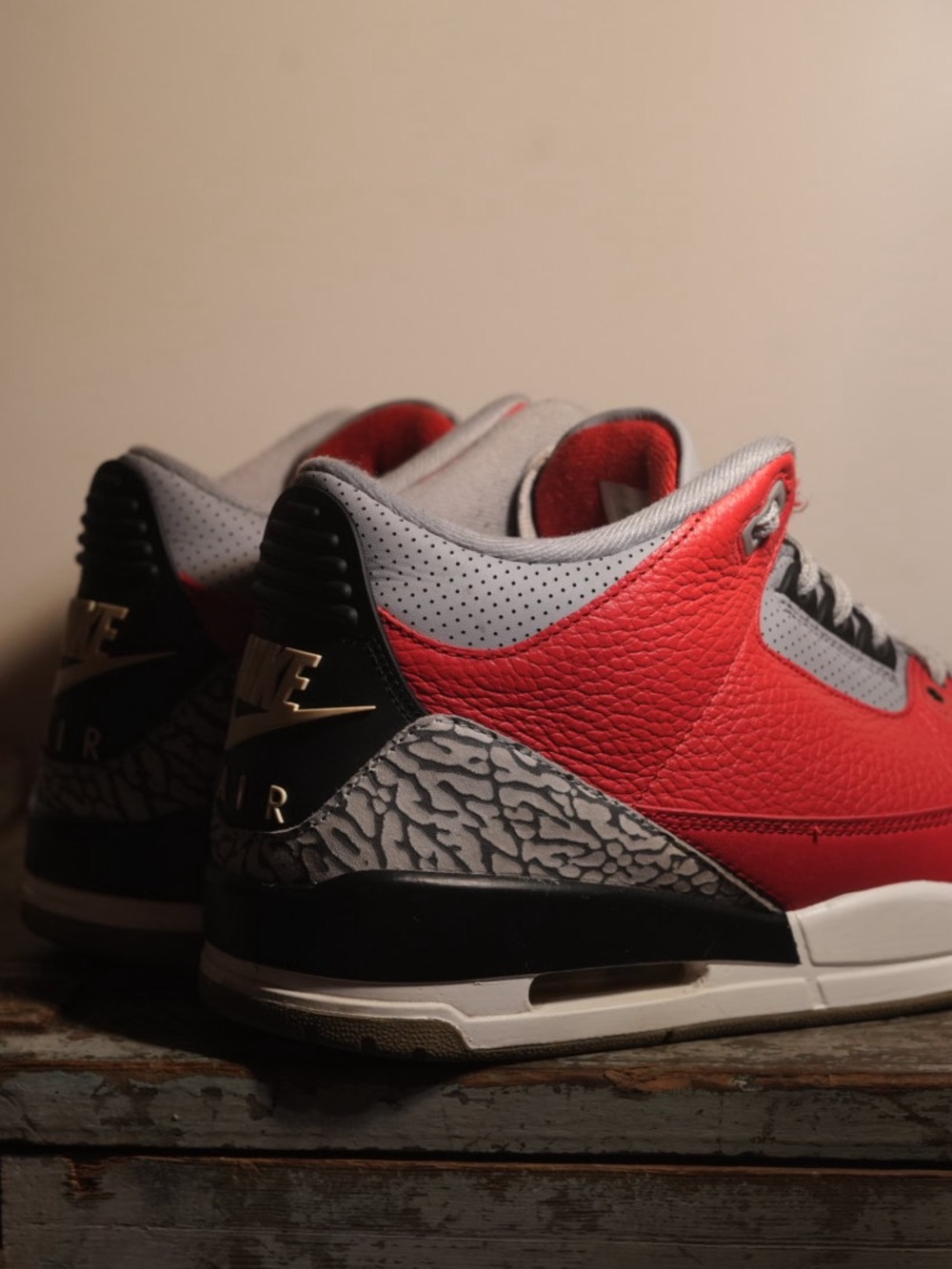 Air Jordan 3 Retro SE Unite Red Cement 2020 – Size 11